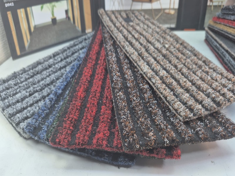 Minibüs Oto Halısı